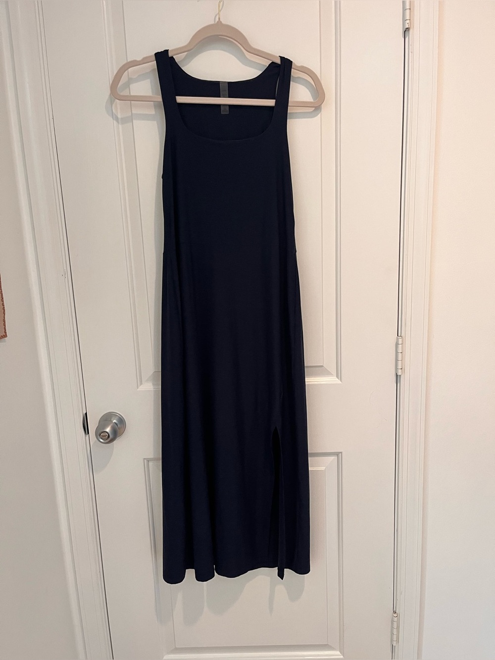 Beyond Yoga Sleeveless Midi Dress in Navy